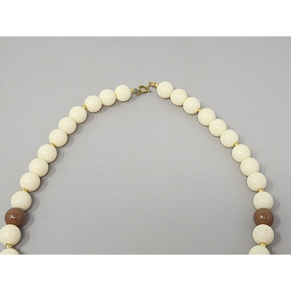 3 Vintage Costume Necklaces‎ Shell/Blue Beaded/Choker - Picture 7 of 8